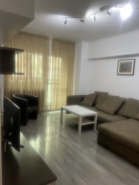 Camil Ressu, Dristor, langa McDonalds, metrou Dristor,